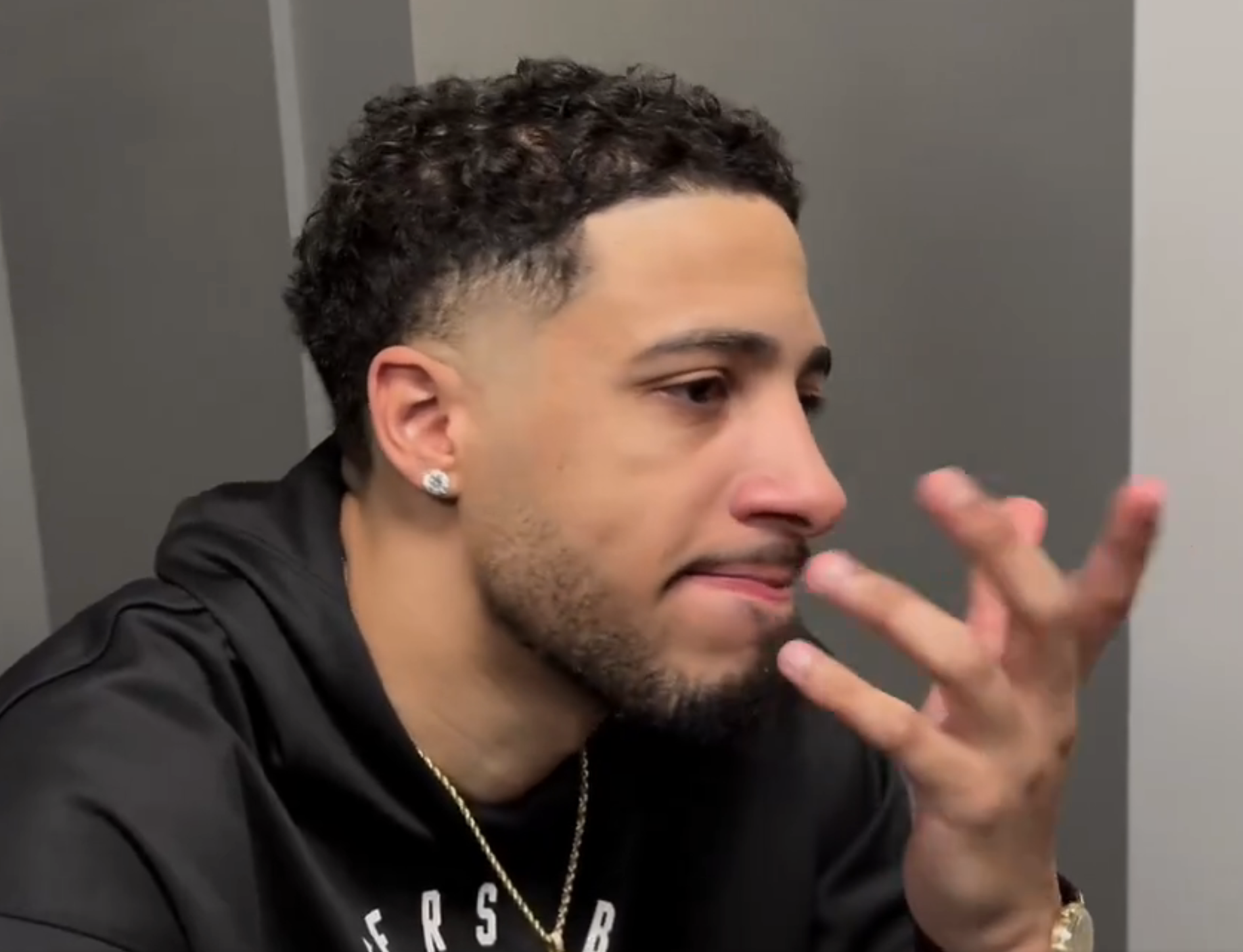 始终令人瞩 始终令人瞩